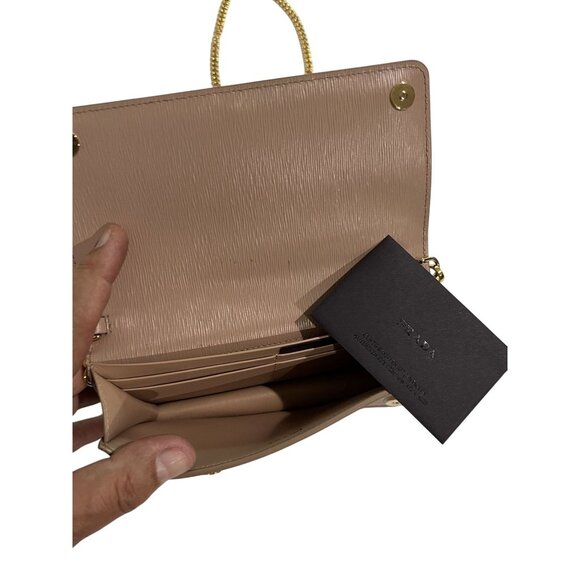 Prada Vitello Move Oro Chain Wallet in Mauve - Picture 8 of 9
